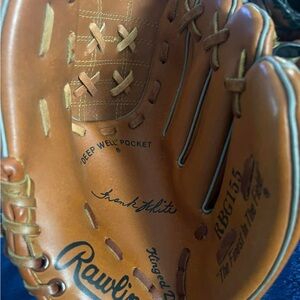 Vintage Rawlings Youth 10.5 Frank White Baseball Glove